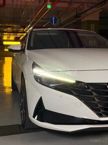 Hyundai Elantra 2023, 60,500 km - 2.0 l - Bakı