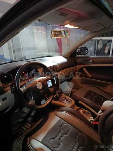 Volkswagen Passat 2003, 238,000 km - 1.8 l - Bakı