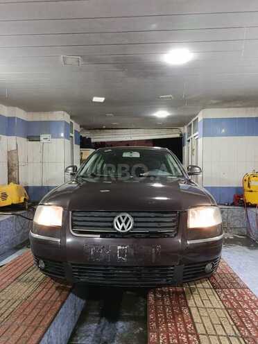 Volkswagen Passat 2003, 238,000 km - 1.8 l - Bakı