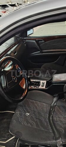 Mercedes E 200 1997, 525,530 km - 2.0 l - Bakı