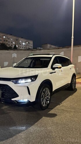 Baic X7 2023, 121,000 km - 1.5 l - Bakı