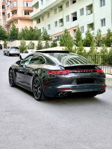 Porsche Panamera 4S 2018, 180,000 km - 2.9 l - Bakı