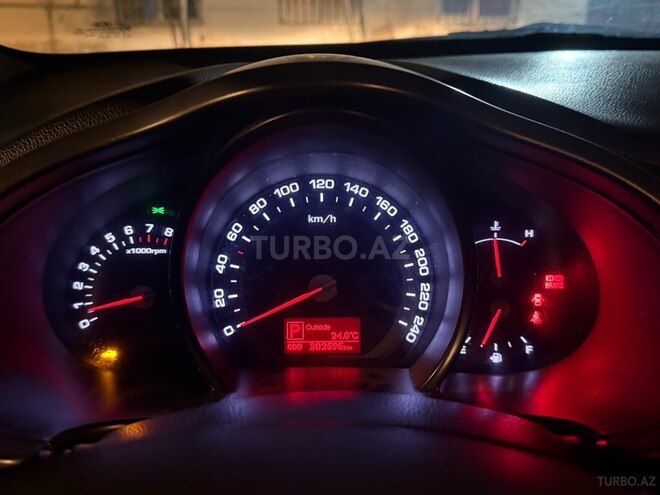 Kia Sportage 2011, 302,595 km - 2.0 l - Bakı
