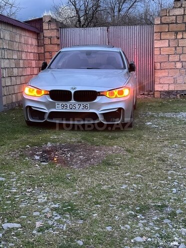 BMW 330 2015, 200,093 km - 2.0 l - Qəbələ
