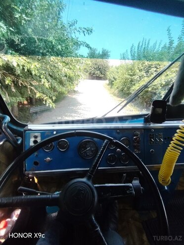 MAZ 5549 1987, 555,000 km - 11.0 л - Goranboy