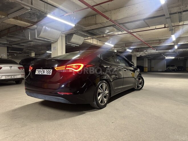 Hyundai Elantra 2015, 201,168 km - 1.8 l - Bakı