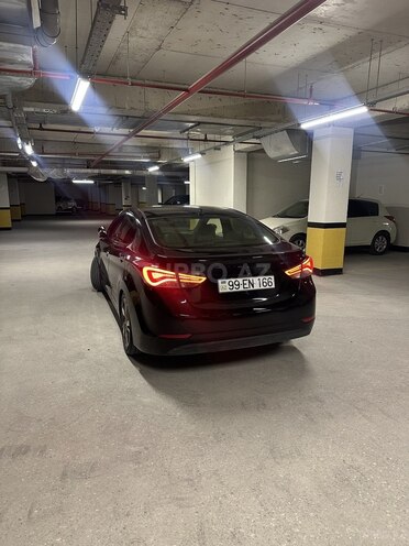 Hyundai Elantra 2015, 201,168 km - 1.8 l - Bakı