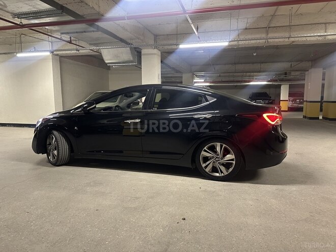 Hyundai Elantra 2015, 201,168 km - 1.8 l - Bakı