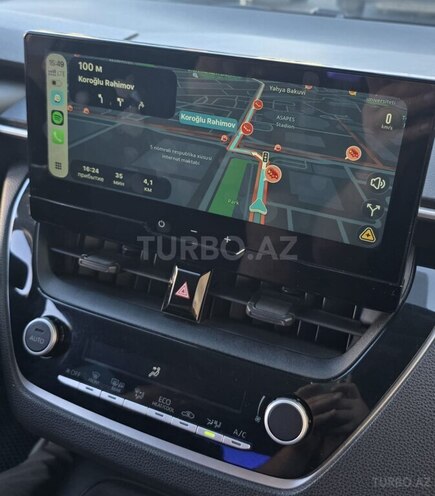 Toyota Corolla 2024, 102,400 km - 1.8 л - Bakı