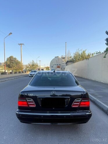 Mercedes E 240 2000, 410,523 km - 2.4 l - Bakı