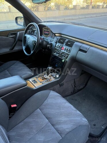Mercedes E 240 2000, 410,523 km - 2.4 l - Bakı