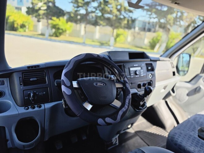 Ford Transit 2009, 241,000 km - 2.4 л - Bakı