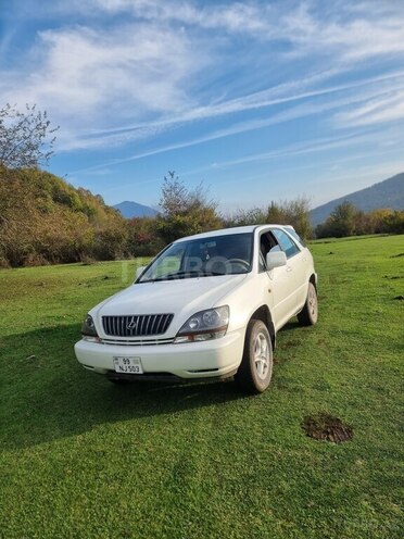 Toyota Harrier 2001, 285,000 km - 3.0 l - İsmayıllı