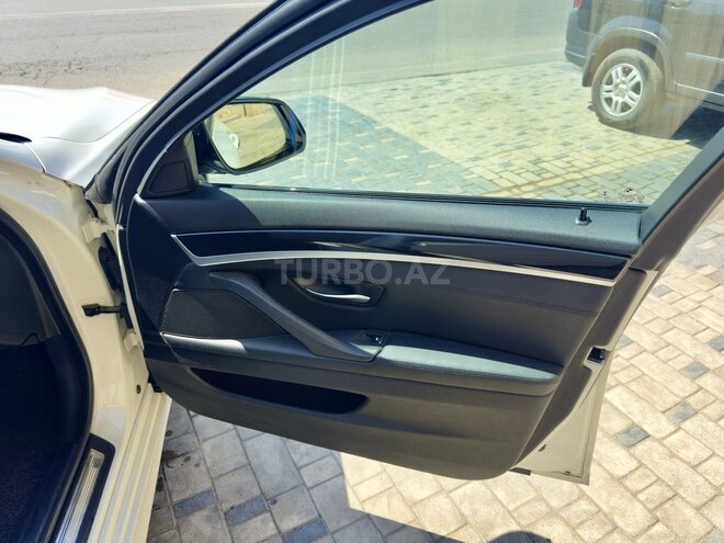 BMW  2016, 146,000 km - 2.0 л - Bakı