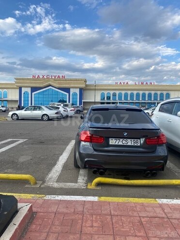 BMW 328 2014, 210,000 km - 2.0 л - Naxçıvan