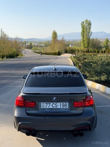 BMW 328 2014, 210,000 km - 2.0 л - Naxçıvan