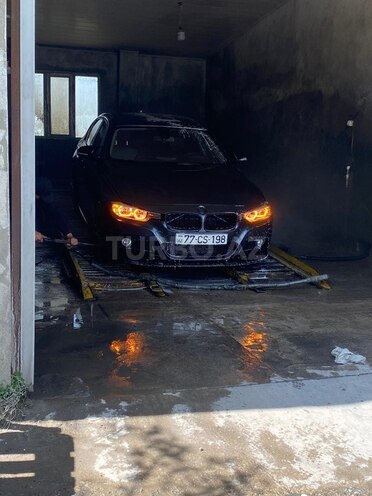BMW 328 2014, 210,000 km - 2.0 л - Naxçıvan