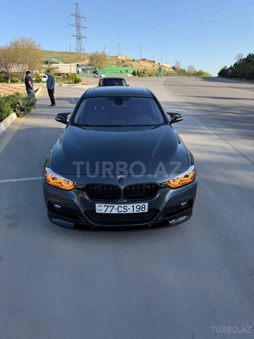 BMW 328 2014, 210,000 km - 2.0 л - Naxçıvan