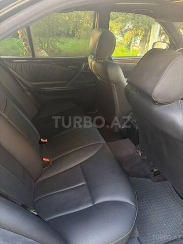 Mercedes E 240 2000, 356,000 km - 2.4 l - Bakı