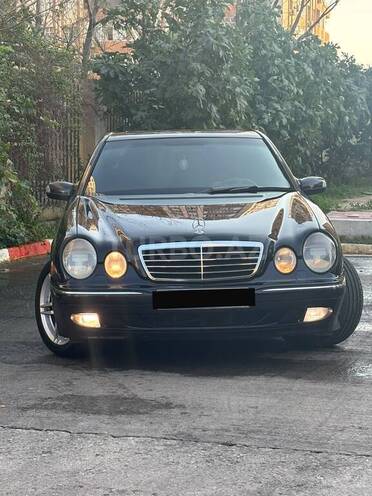 Mercedes E 240 2000, 356,000 km - 2.4 l - Bakı