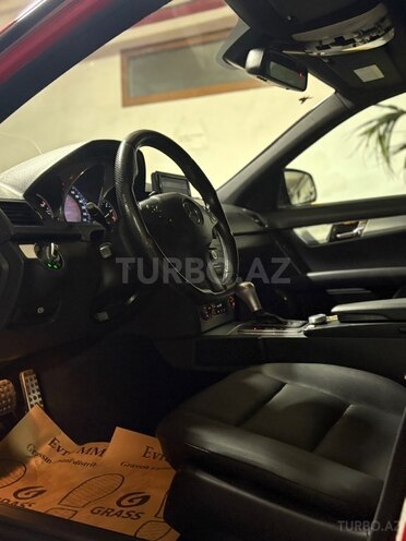 Mercedes C 300 4MATIC 2008, 320,000 km - 3.0 л - Bakı