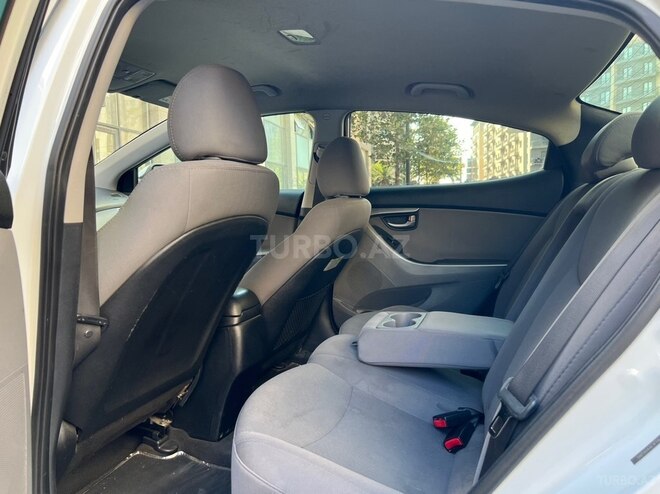 Hyundai Elantra 2015, 149,669 km - 1.8 l - Bakı