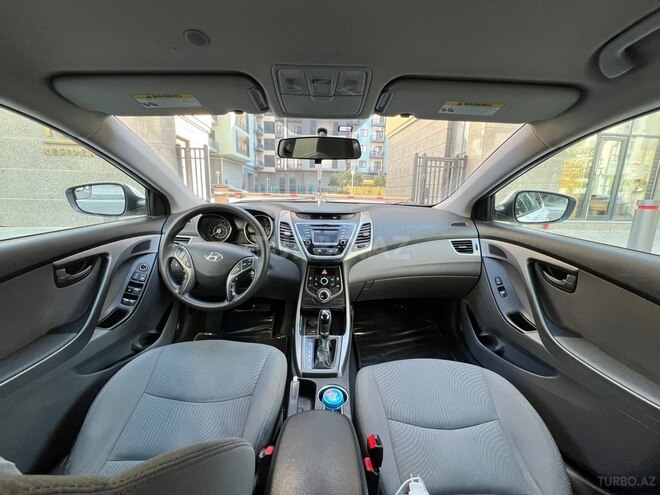 Hyundai Elantra 2015, 149,669 km - 1.8 l - Bakı