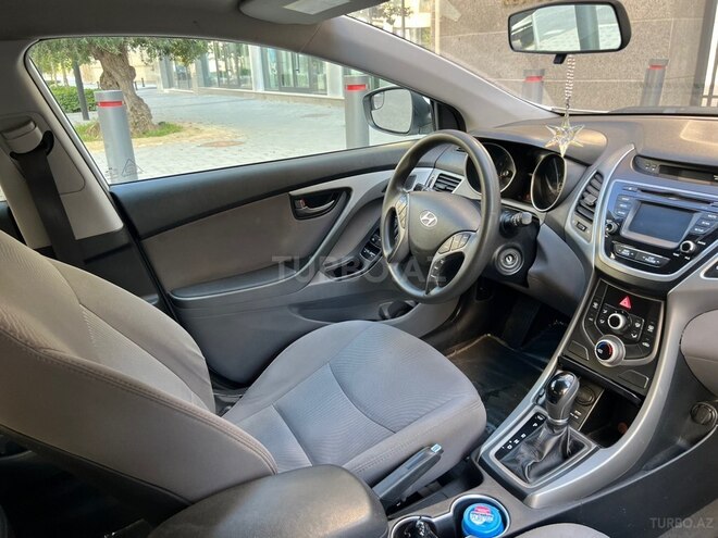 Hyundai Elantra 2015, 149,669 km - 1.8 l - Bakı
