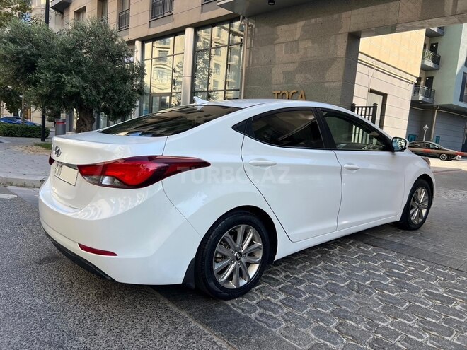 Hyundai Elantra 2015, 149,669 km - 1.8 l - Bakı