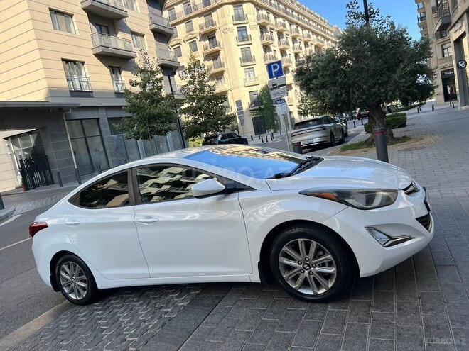 Hyundai Elantra 2015, 149,669 km - 1.8 l - Bakı