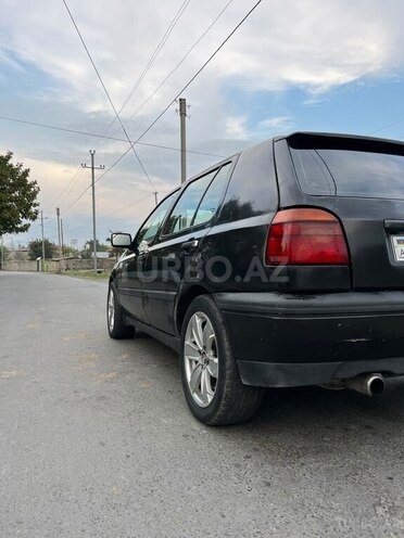 Volkswagen Golf 1992, 250,000 km - 2.0 l - Zaqatala