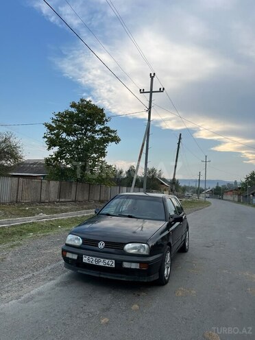 Volkswagen Golf 1992, 250,000 km - 2.0 l - Zaqatala