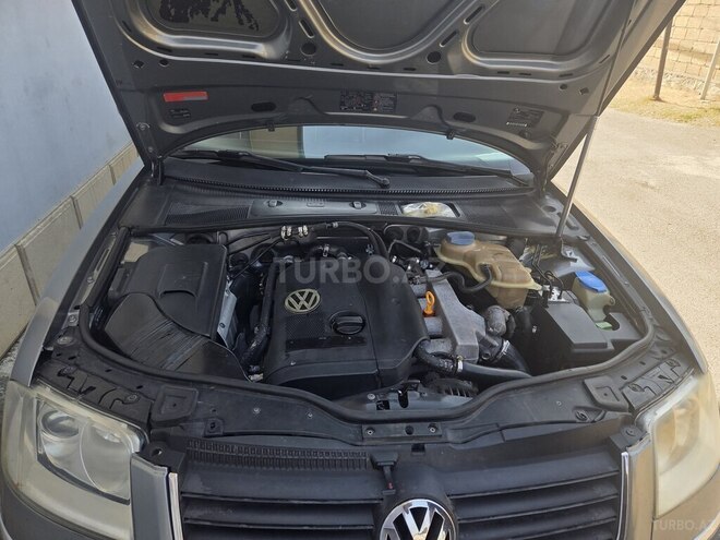 Volkswagen Passat 2002, 200,200 km - 1.8 l - Şəki
