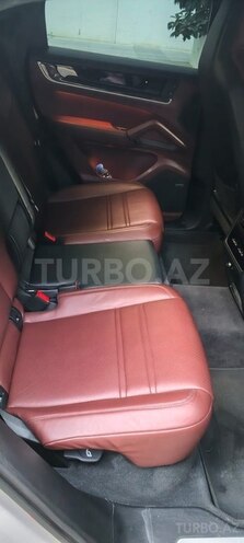 Porsche Cayenne E-hybrid Coupe 2023, 31,407 km - 3.0 l - Bakı