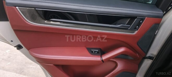 Porsche Cayenne E-hybrid Coupe 2023, 31,407 km - 3.0 l - Bakı