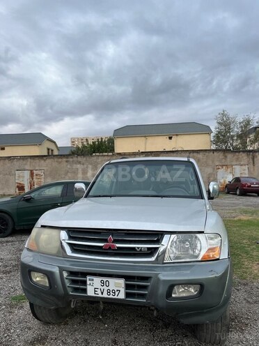 Mitsubishi Pajero 2002, 285,000 km - 3.0 l - Xırdalan