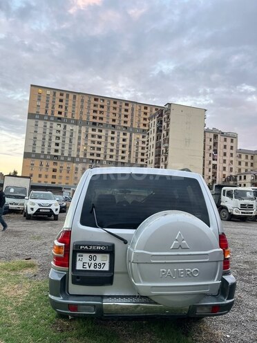 Mitsubishi Pajero 2002, 285,000 km - 3.0 l - Xırdalan