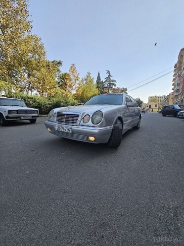 Mercedes E 200 1997, 375,000 km - 2.0 l - Gəncə