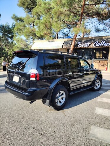 Mitsubishi  2006, 390,605 km - 3.0 l - Bakı
