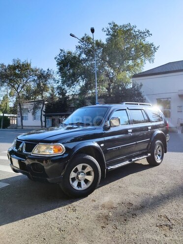 Mitsubishi  2006, 390,605 km - 3.0 l - Bakı