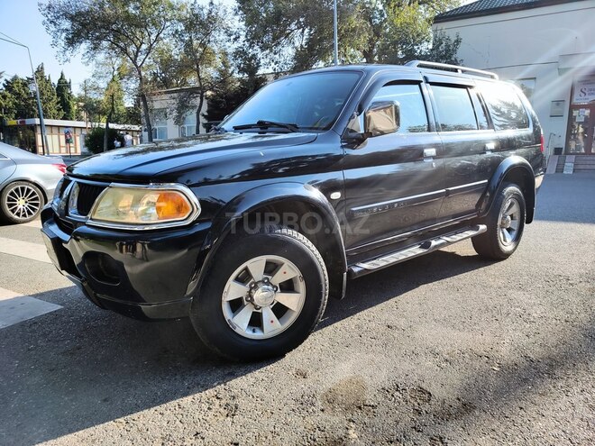 Mitsubishi  2006, 390,605 km - 3.0 l - Bakı