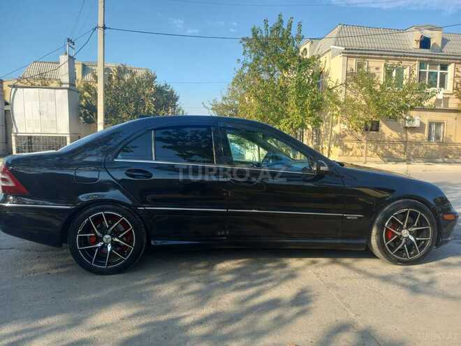 Mercedes C 230 2005, 235,000 km - 2.5 l - Yevlax