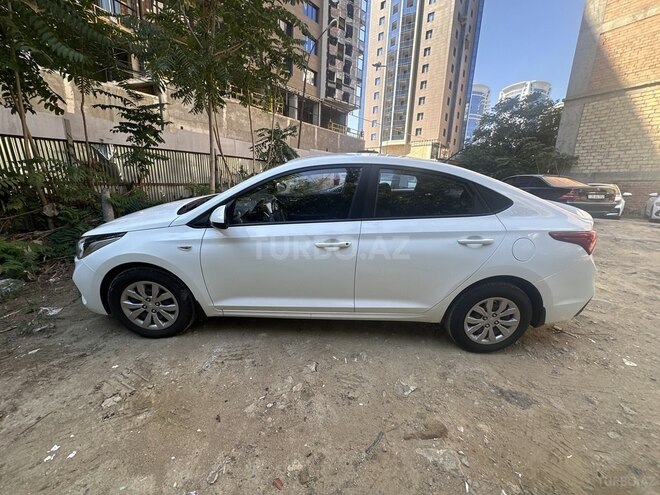 Hyundai Accent 2018, 144,000 km - 1.4 l - Bakı