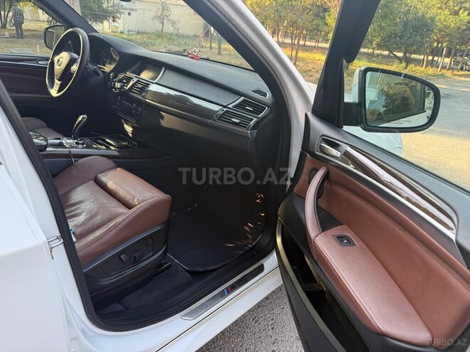 BMW X5 2012, 244,000 km - 3.0 л - Bakı