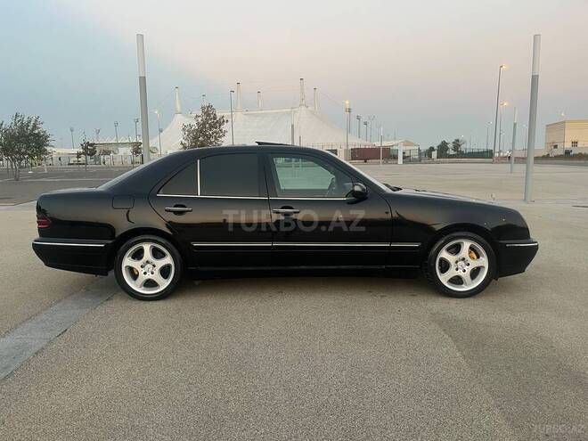 Mercedes E 270 1999, 532,000 km - 2.7 l - Bakı