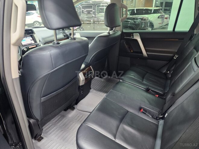 Toyota Land Cruiser Prado 2011, 228,000 km - 4.0 л - Bakı