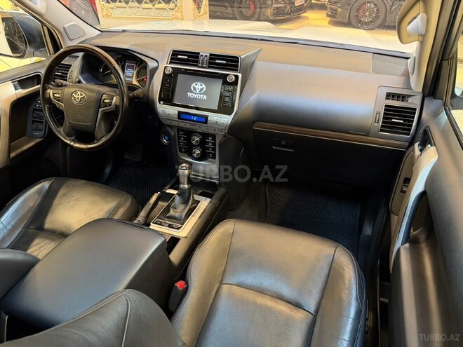 Toyota Land Cruiser Prado 2018, 146,000 km - 3.0 l - Bakı