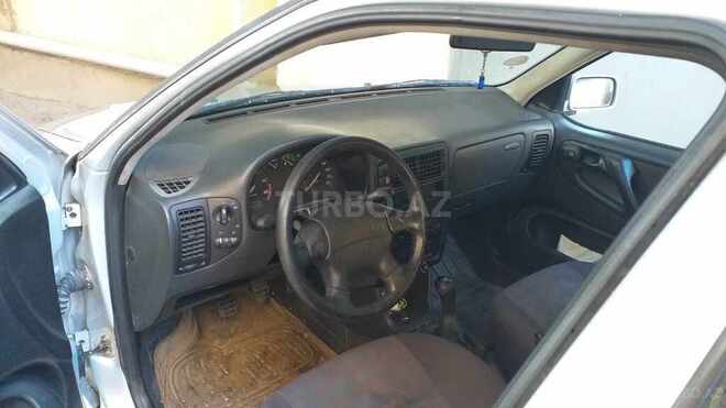 Volkswagen Polo 1999, 284,000 km - 1.4 l - Bakı