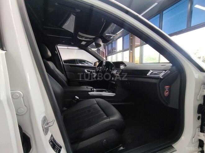 Mercedes E 250 2015, 245,000 km - 2.1 l - Bakı
