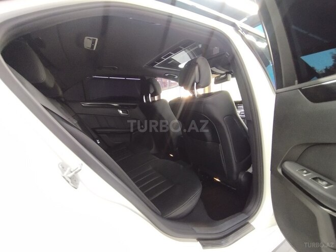 Mercedes E 250 2015, 245,000 km - 2.1 l - Bakı